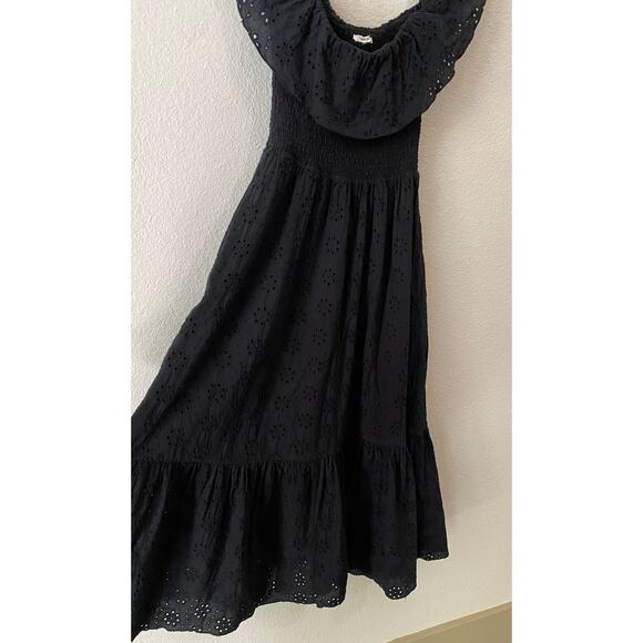 Tularosa Carlotta Eyelet Floral Midi Dress XS Black Smocked Ruffle Cottage FLAWS - Picture 12 of 13